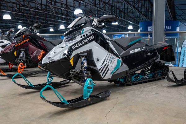 Neuf POLARIS PATRIOT 9R SWITCHBACK ASSAULT 146 2025 a vendre 1