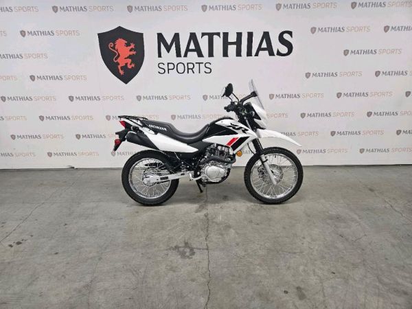 MS-25-0371A Occasion HONDA XR150 impeccable 2023 a vendre 1