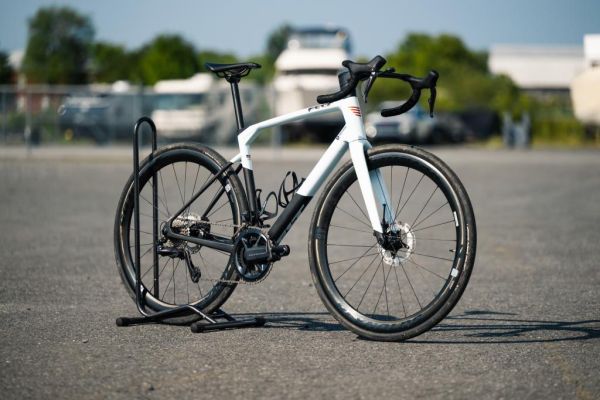  MSU-202494124010_BlancNeuf FELT VR | Advanced | Ultegra Di2 2024 a vendre 1