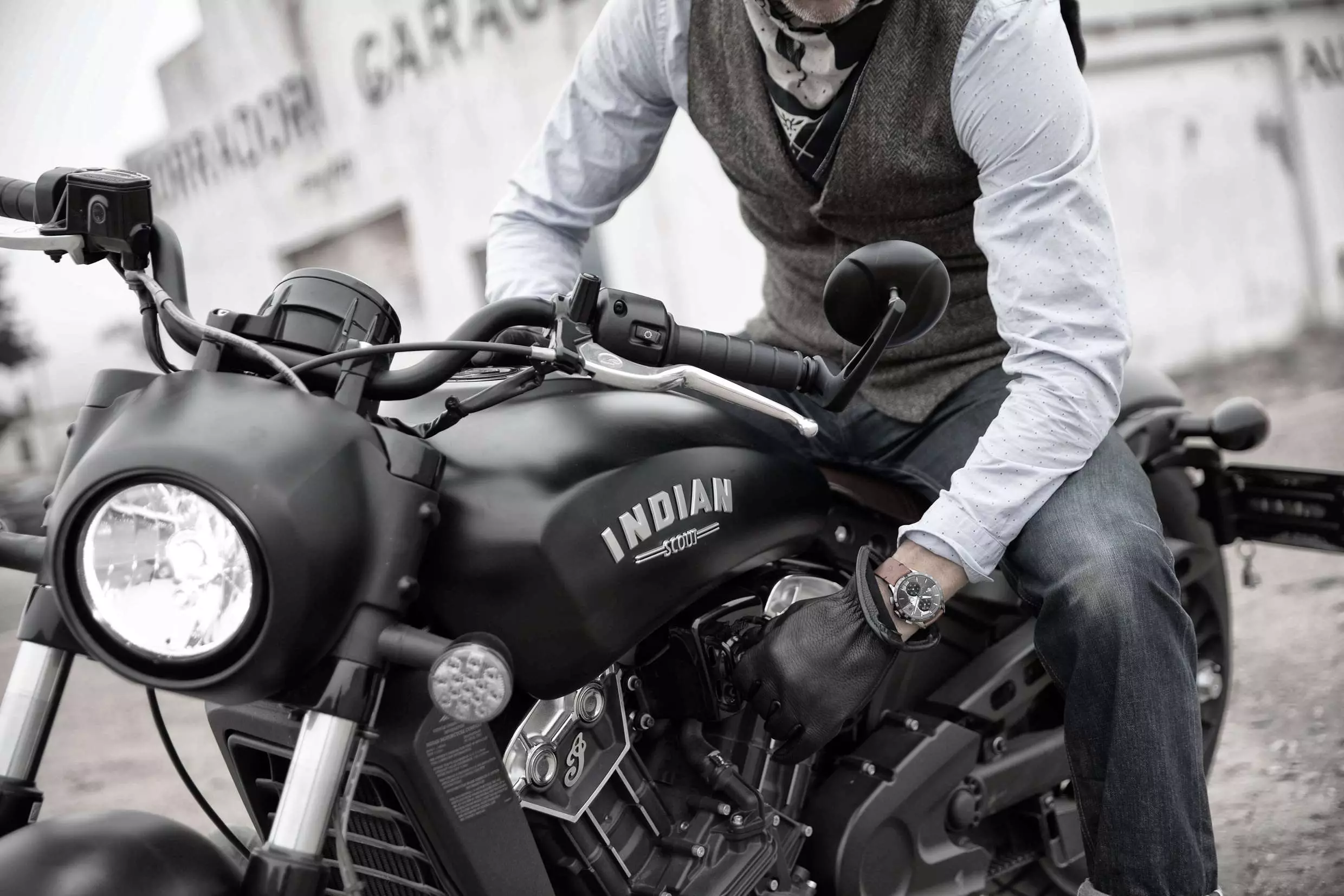 La prestigieuse marque Baume et Mercier s'associe à Indian Motorcycle