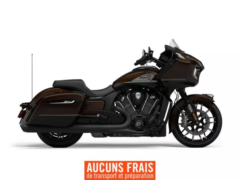 MSU-2024N24LCKRRCP_Smokey Q Neuf INDIAN Challenger Dark Horse Icon with PowerBand Audio Package 2024 a vendre 1